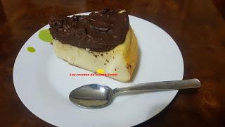 TARTA DE QUESO CON COBERTURA DE CHOCOLATE