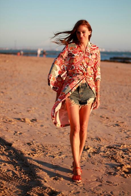 kimono para el verano y dos recomendaciones imprescindibles. Mi truco para el pelo. kimono para el verano y dos recomendaciones imprescindibles. Mi truco para el pelo.