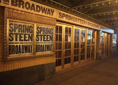Bruce Springsteen pasará el otoño actuando en solitario en un pequeño teatro de Broadway
