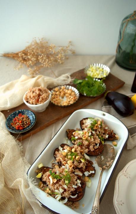 Berenjenas baby con salsa chermoula, bulgur y yogurt, sabor en cada bocado Berenjenas baby con salsa chermoula, bulgur y yogurt, sabor en cada bocado