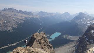 SENDERISMO EN LAKE LOUISE: CROWFOOT MOUNTAIN 2668 m