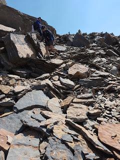 SENDERISMO EN LAKE LOUISE: CROWFOOT MOUNTAIN 2668 m