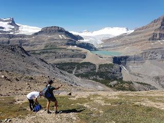 SENDERISMO EN LAKE LOUISE: CROWFOOT MOUNTAIN 2668 m