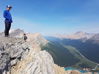 SENDERISMO EN LAKE LOUISE: CROWFOOT MOUNTAIN 2668 m