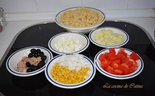 Ensalada de conchas con melón y queso feta Ensalada de conchas con melón y queso feta