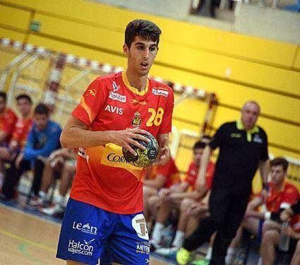 El jugador de Balonmano Montequinto Antonio Serradilla Subcampeón del Mundo Juvenil en Georgia