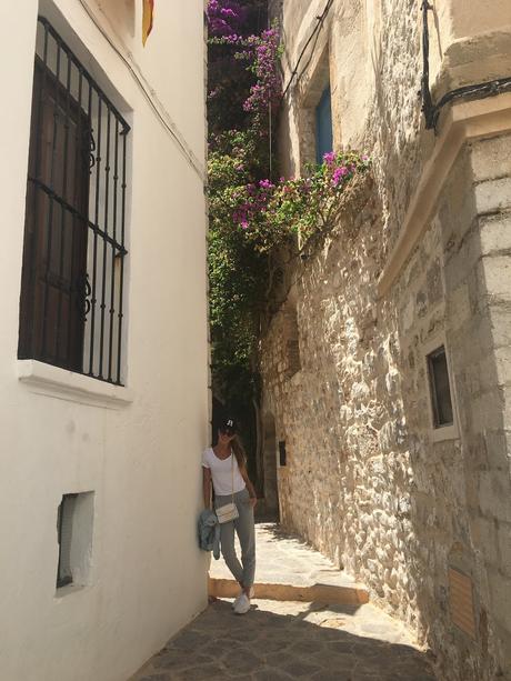 Un paseo por Dalt Vila Ibiza