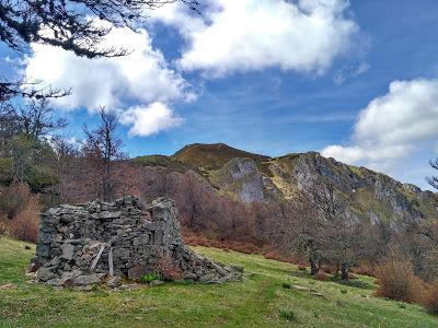 Pico Montoviu desde Tarna por el Cordal de la Bolera