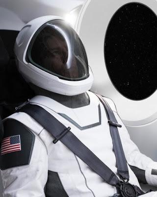 Space X tiene nuevo traje espacial