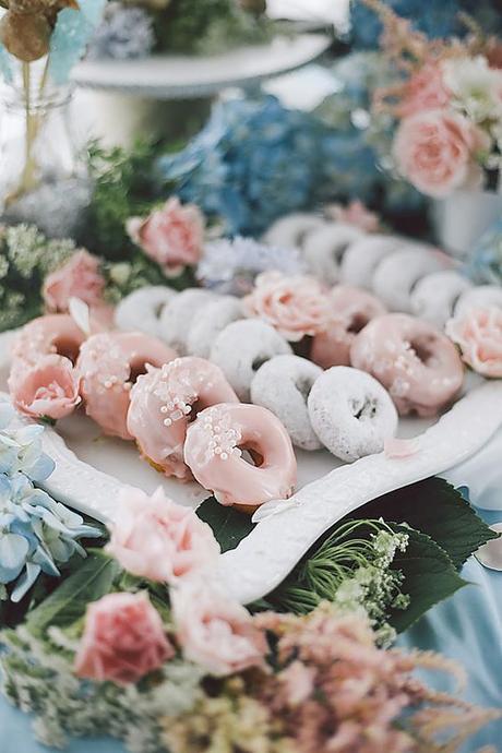 Creative Non-Traditional Wedding Dessert Ideas |wedding desserts| | wedding dessert table | | delicious desserts | | wedding | |desserts | #weddingdesserts #weddingdesserttable #wedding  http://www.roughluxejewelry.com/