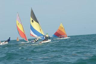 Barahona se vuelven a llenar de velas de colores Barahona se vuelven a llenar de velas de colores