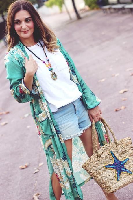 Como combinar un kimono largo Como combinar un kimono largo