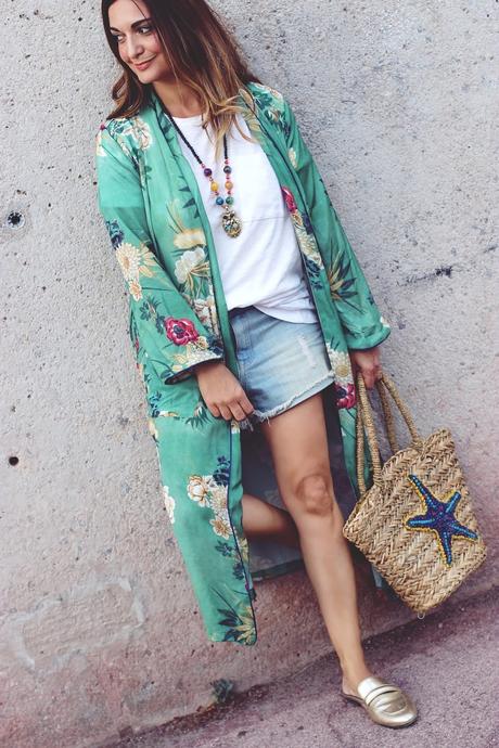 Como combinar un kimono largo Como combinar un kimono largo