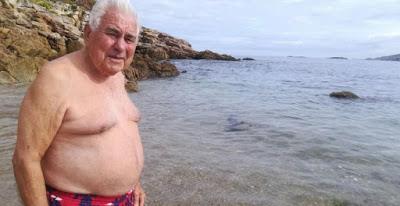La terapia de un empresario de 89 años, arruinado y con la pensión embargada. La terapia de un empresario de 89 años, arruinado y con la pensión embargada.