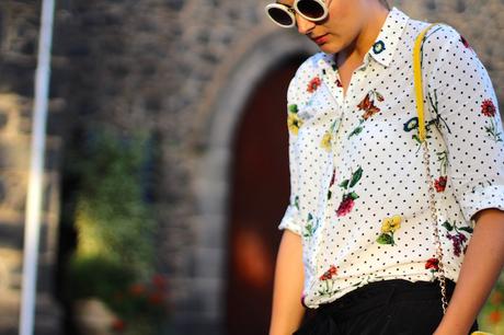 Dots and Flowers Dots and Flowers