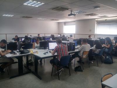 ¿Puede la retroinformática darnos mejores programadores en el futuro? Este estudio cree que sí ¿Puede la retroinformática darnos mejores programadores en el futuro? Este estudio cree que sí