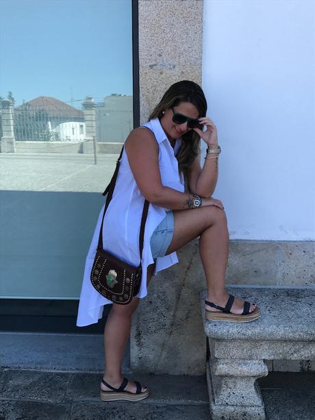 Básicos: White shirt Básicos: White shirt