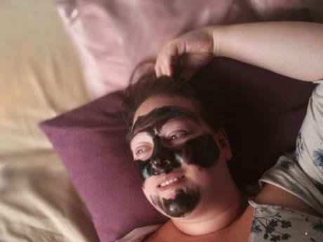 black mask mascarilla negra cosmetica coreana de farmacia black mask