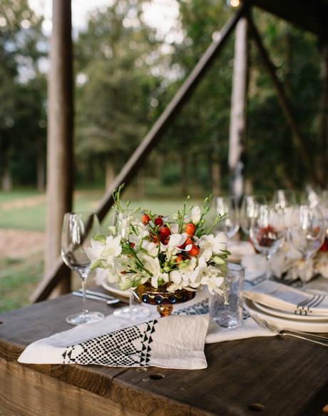 Mesa de campo en otoño