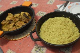 Pollo al curry con arroz especiado