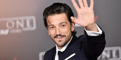 Diego Luna con Selena  en film de Woody Allen