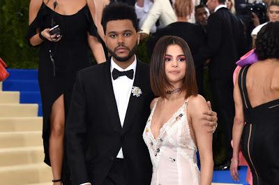 Selena Gomez y The Weeknd viven juntos
