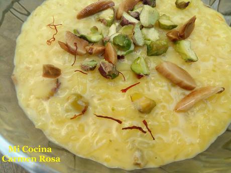 KHEER (ARROZ CON LECHE, RECETA DE INDIA) CON ALMENDRAS, PISTACHOS, CARDAMOMO Y AZAFRAN