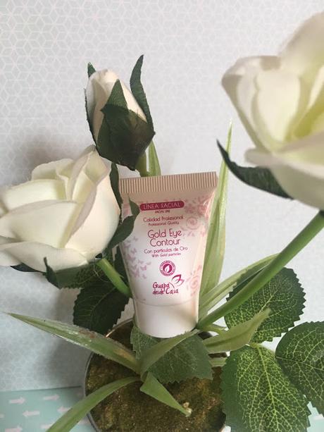 Daylibox, guapadesdecasa, guapa desde casa, caja de belleza, beauty box, box, beauty, cosmética, cosmética profesional, descuento, soloyo, suscripición, contorno de ojos, gold eye contour,