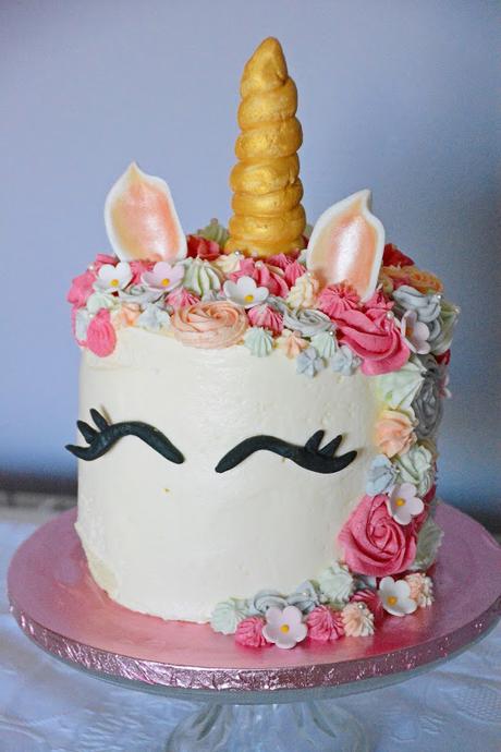 Tarta unicornio princesa con frambuesa y limón. Cumple Noa 2!! Tarta unicornio princesa con frambuesa y limón. Cumple Noa 2!!