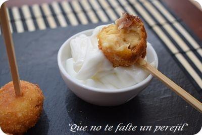 Croquetas de Raya y Pimentón