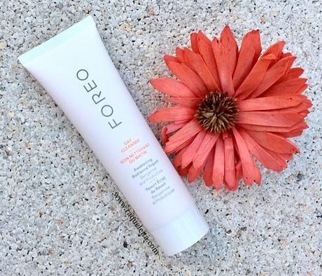 Limpieza y Protección para la Piel con Foreo Day Cleanser Limpieza y Protección para la Piel con Foreo Day Cleanser