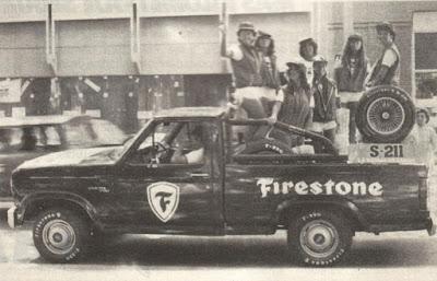 Firestone radial S-211 Firestone radial S-211