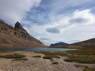 PEQUEÑAS EXCURSIONES POR LAS ROCOSAS