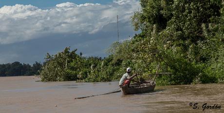 KRATIE: LA SONRISA DEL DELFIN DE IRRAWADDY