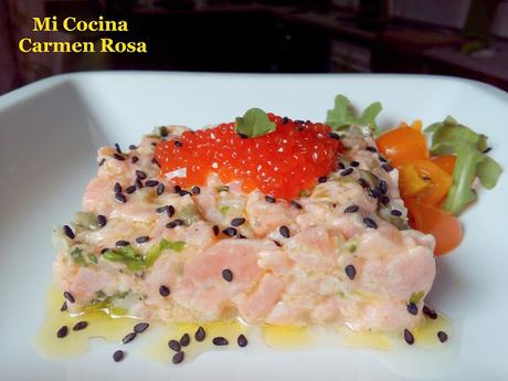 TARTAR DE SALMON CON ALCAPARRAS, CILANTRO Y SUS HUEVAS