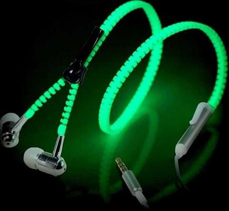 10 Inventos que no sabías que existían sin los que ya no puedes vivir auriculares de neon