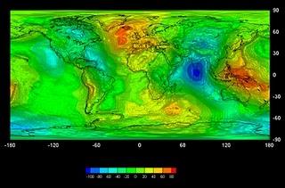 GOCE completa su misión original Imgen del primer mapa global del campo gravitatorio obtenido por el satélite GOCE