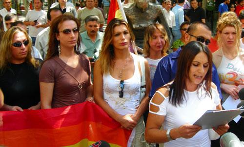 284 mujeres lesbianas y transexuales sufren discriminación en Chile
