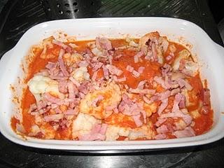 Coliflor gratinada con salsa de tomate casera y bechamel Coliflor gratinada con salsa de tomate casera y bechamel