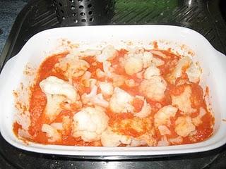 Coliflor gratinada con salsa de tomate casera y bechamel Coliflor gratinada con salsa de tomate casera y bechamel