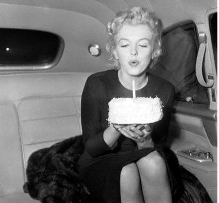 Cumpleaños feliz Cumpleaños feliz