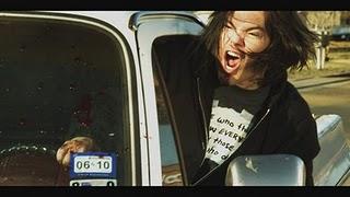 Humans versus zombies (HvZ) Humans versus zombies (HvZ)