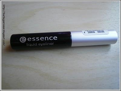 Liquid eye liner Liquid eye liner