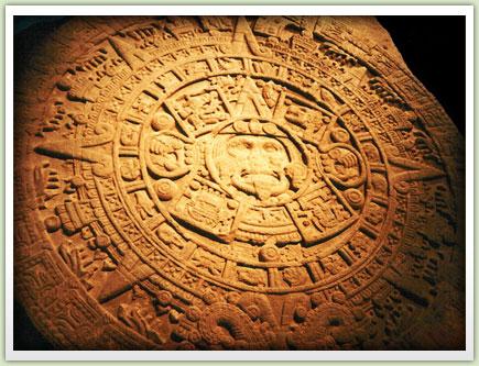Calendario Maya El Famoso Calendario Maya: Lo único malo que le veo es que tiene pocos feriados.