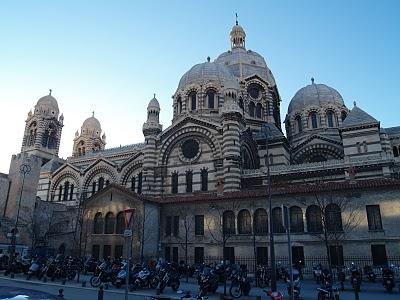 Marsella, una ciudad con carácter Marsella, una ciudad con carácter