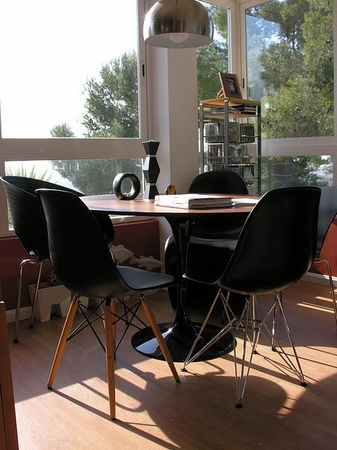 Mesas Tulip: mis tesoros Mesas Tulip: mis tesoros