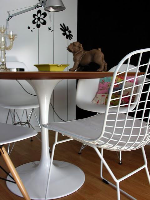 Mesas Tulip: mis tesoros Mesas Tulip: mis tesoros