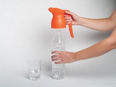 CONVIERTE UNA BOTELLA EN UNA JARRA CONVIERTE UNA BOTELLA EN UNA JARRA