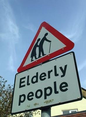 Algo falla en lo sociosanitario Algo falla en lo sociosanitario