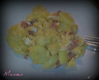 Patatas con huevos rotos (THX)